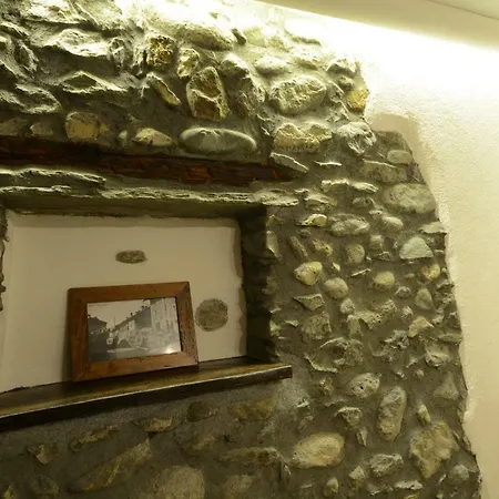 Domus Ponte Romano אאוסטה